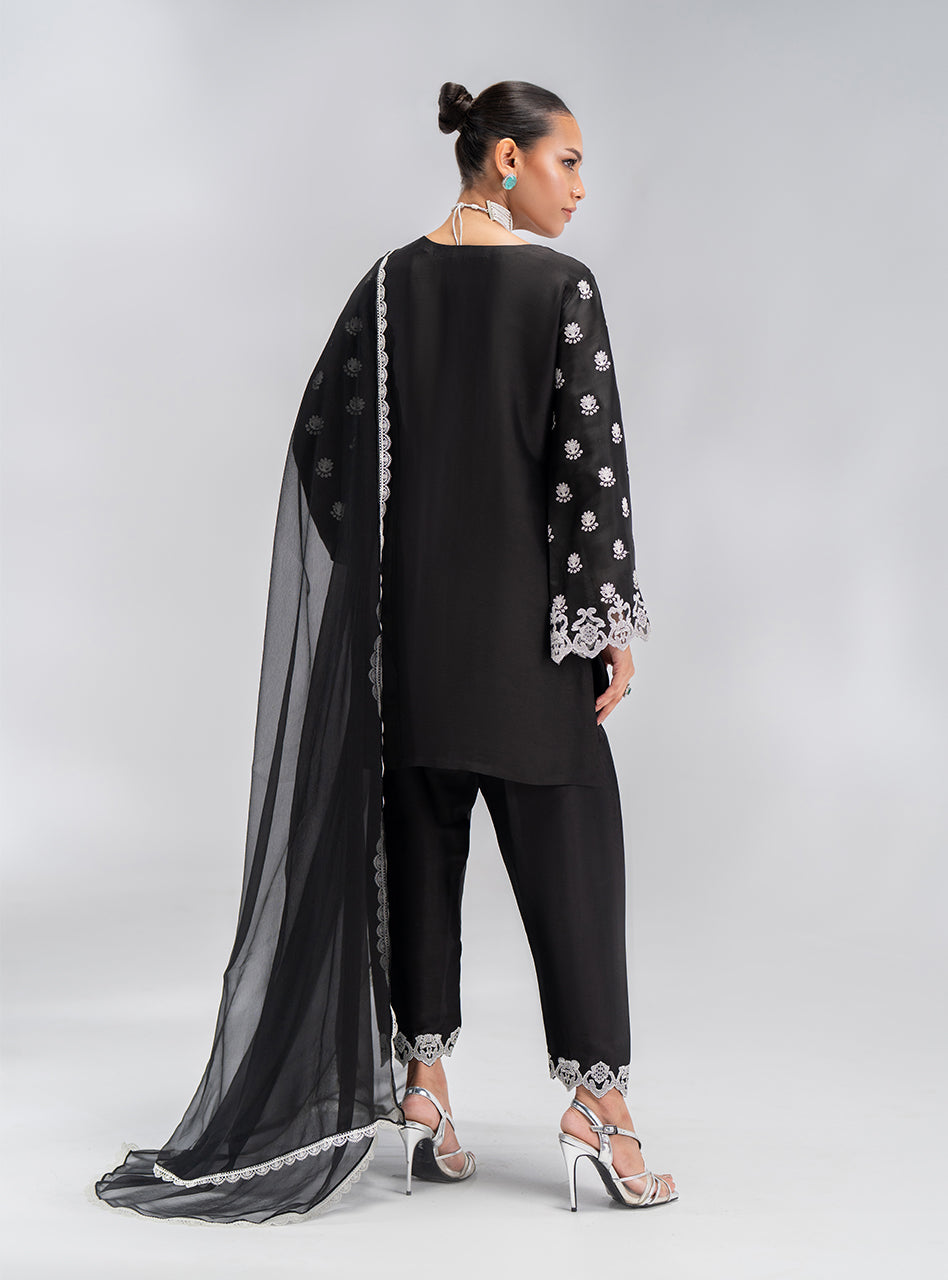 Zainab Chottani | Luxe Pret 25 | Ciar - Ladies Clothes - Maria Faisal