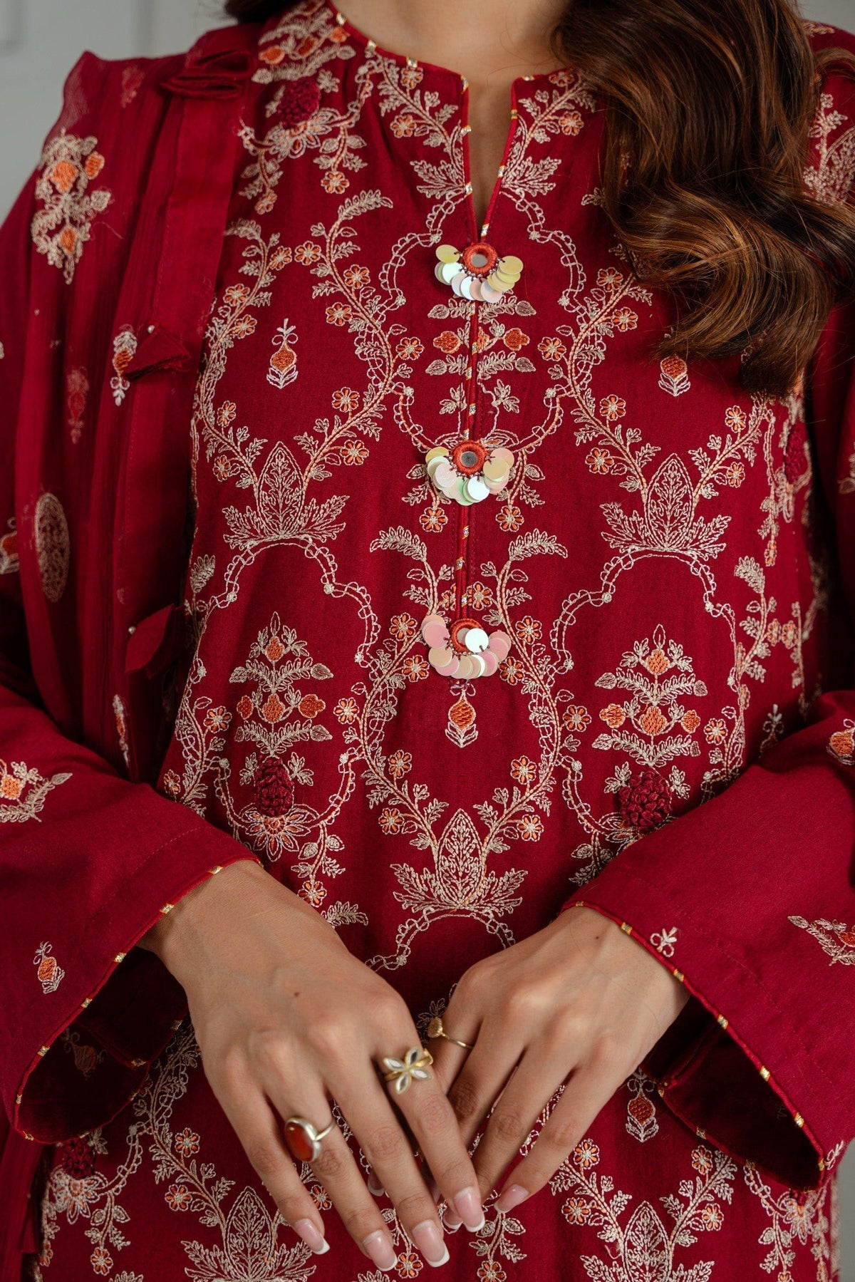 Taana Baana | Manzil Winter |  M3406A - Designer Dress with Intricate embroidery and embellishments. Shop elegent wedding dress at Maria Faisal.
