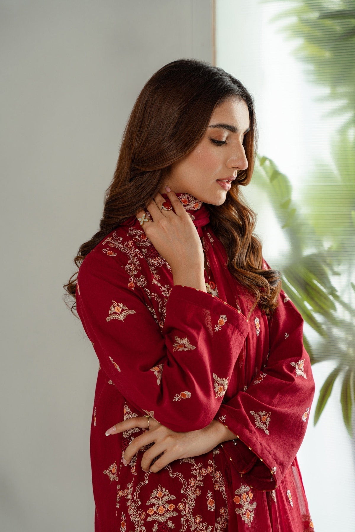 Taana Baana | Manzil Winter |  M3406A - Designer Dress with Intricate embroidery and embellishments. Shop elegent wedding dress at Maria Faisal.