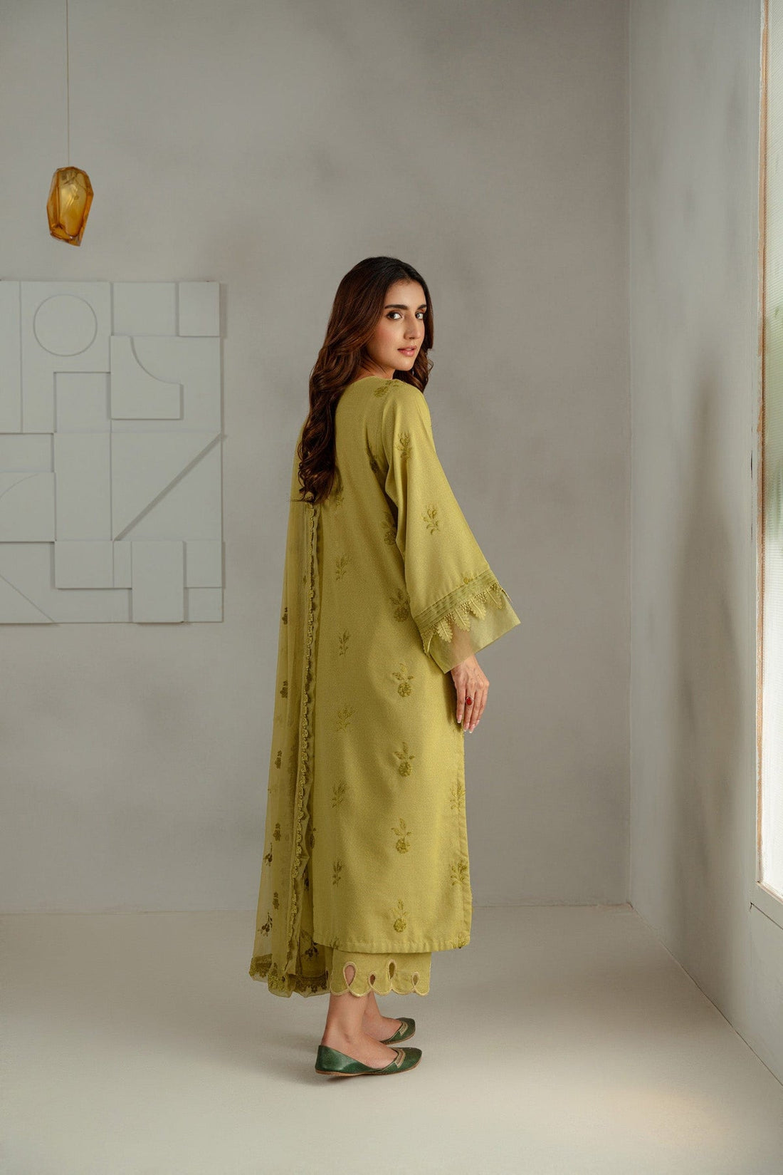 Taana Baana | Manzil Winter |  C3416A - Designer Dress with Intricate embroidery and embellishments. Shop elegent wedding dress at Maria Faisal.