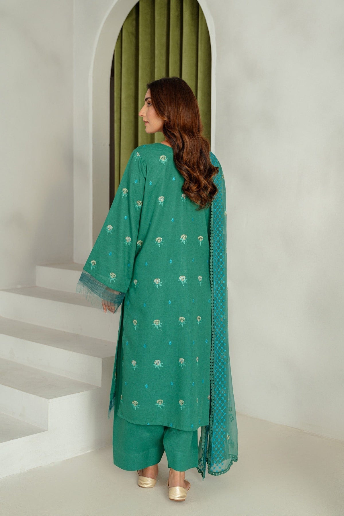 Taana Baana | Manzil Winter |  S3392 - Designer Dress with Intricate embroidery and embellishments. Shop elegent wedding dress at Maria Faisal.