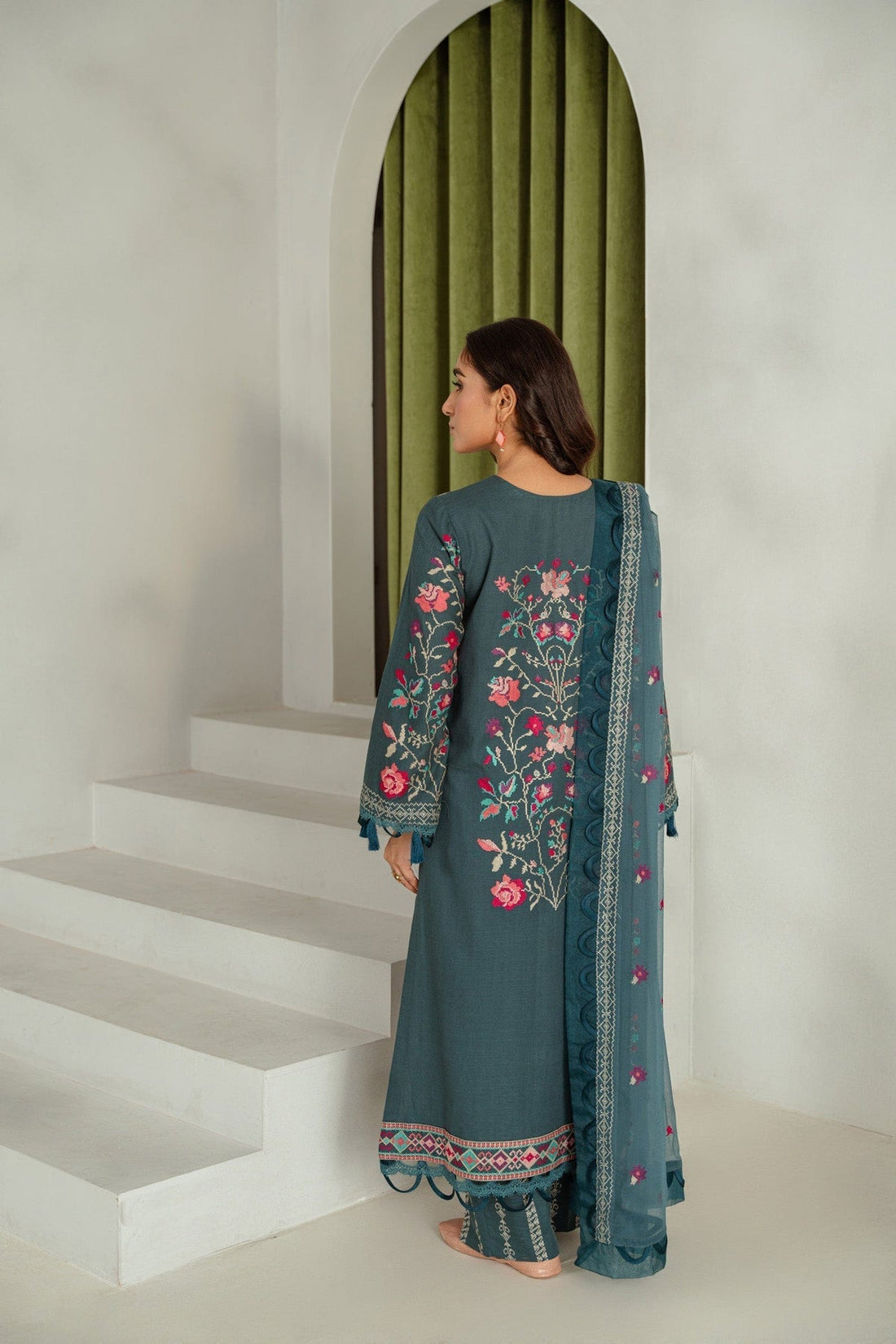 Taana Baana | Manzil Winter |  C3410B - Designer Dress with Intricate embroidery and embellishments. Shop elegent wedding dress at Maria Faisal.