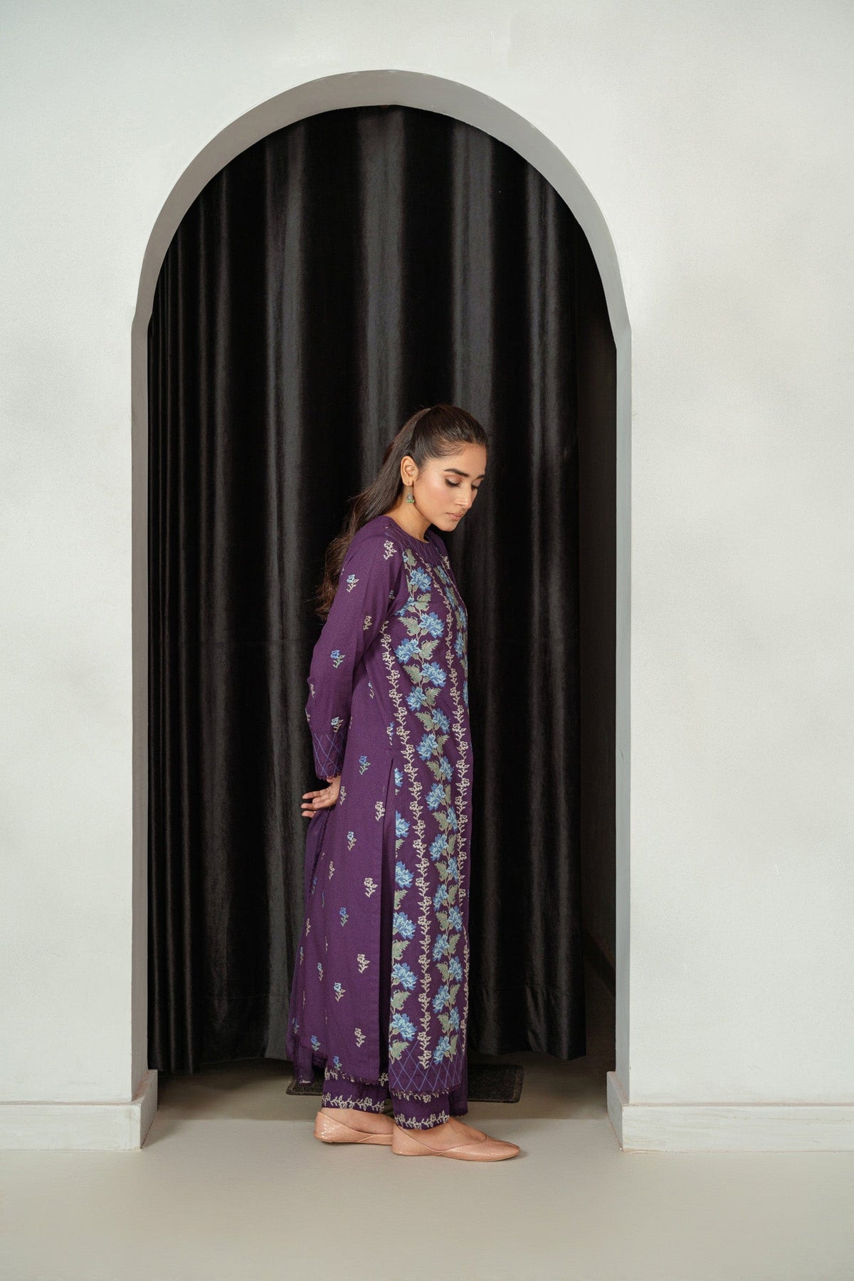 Taana Baana | Manzil Winter |  C3409A - Designer Dress with Intricate embroidery and embellishments. Shop elegent wedding dress at Maria Faisal.