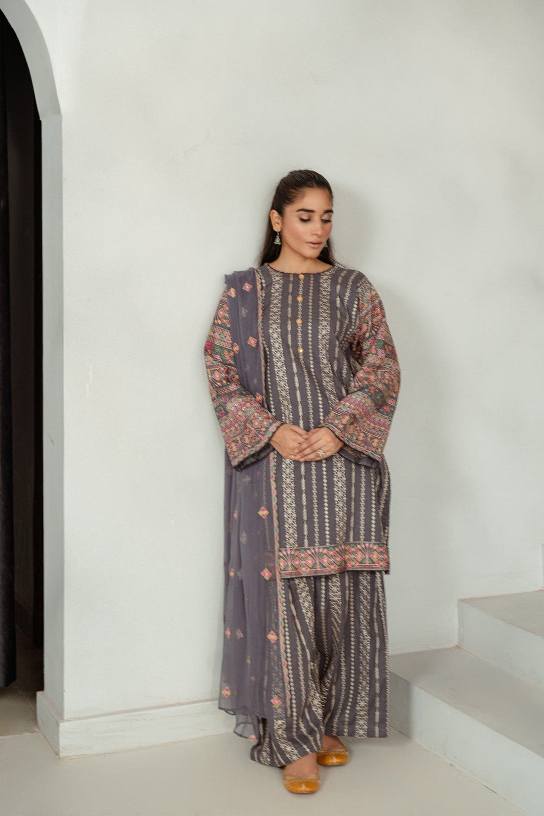 Taana Baana | Manzil Winter |  B3401B - Designer Dress with Intricate embroidery and embellishments. Shop elegent wedding dress at Maria Faisal.