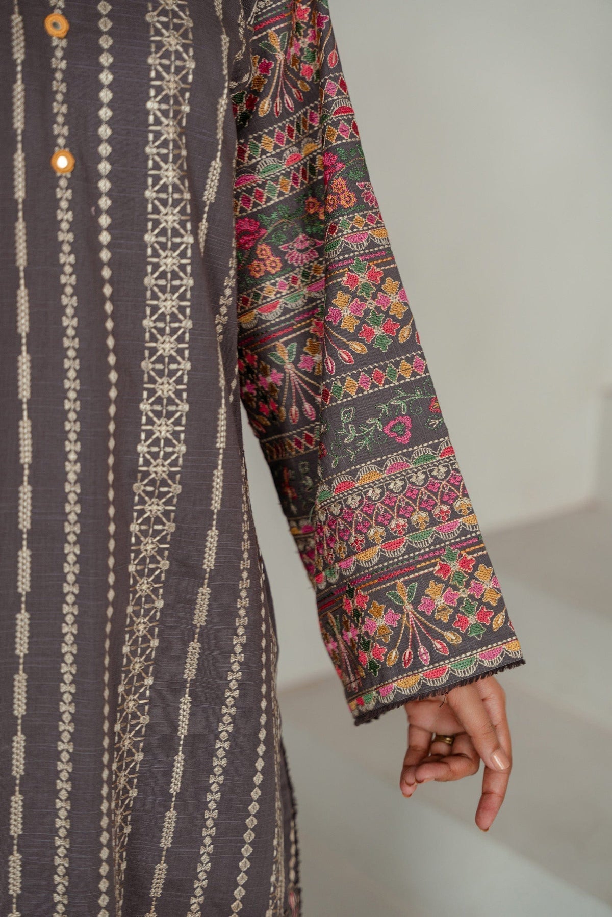 Taana Baana | Manzil Winter |  B3401B - Designer Dress with Intricate embroidery and embellishments. Shop elegent wedding dress at Maria Faisal.