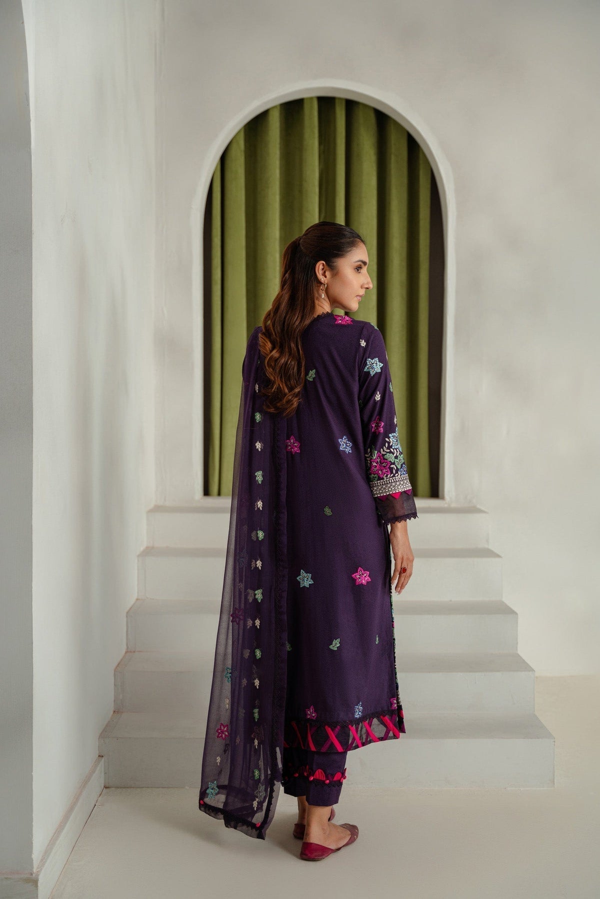 Taana Baana | Manzil Winter |  C3408B - Designer Dress with Intricate embroidery and embellishments. Shop elegent wedding dress at Maria Faisal.