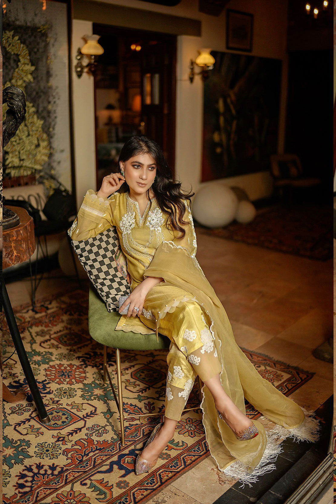 Leon | Leon Luxe Collection | ROSA BLANCA - Maria Faisal