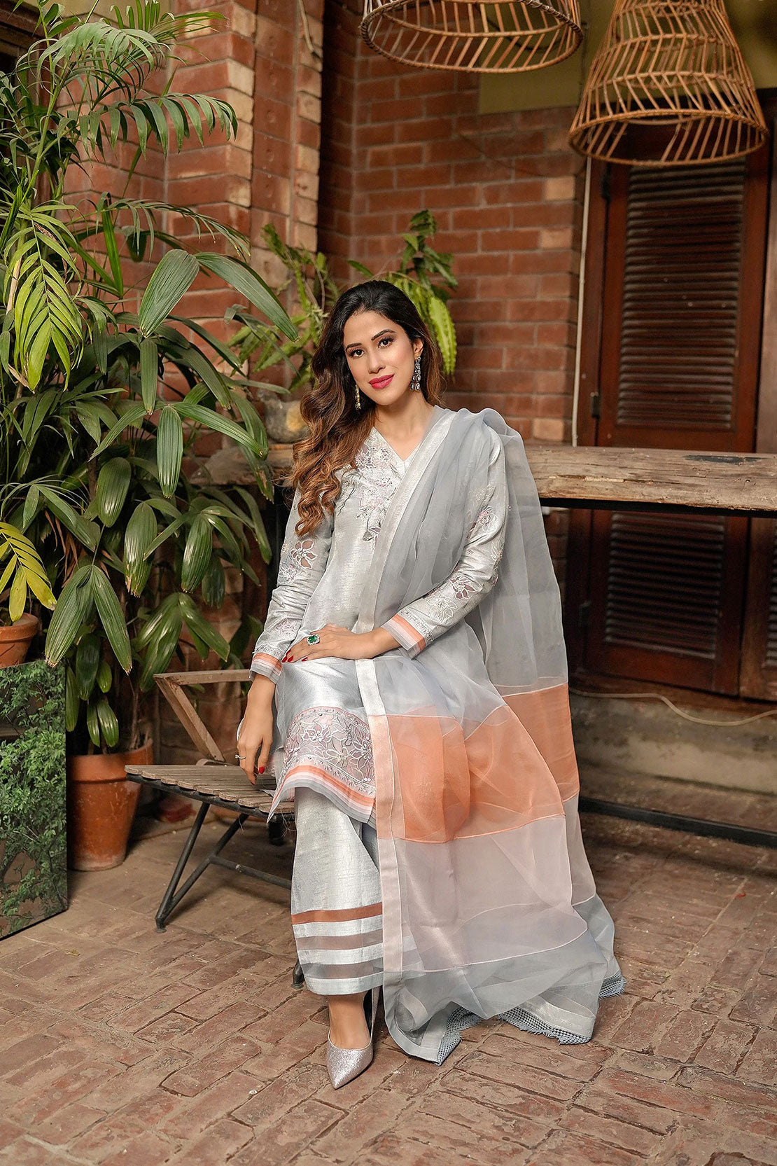 Leon | Leon Luxe Collection | Peach Oyster - Maria Faisal