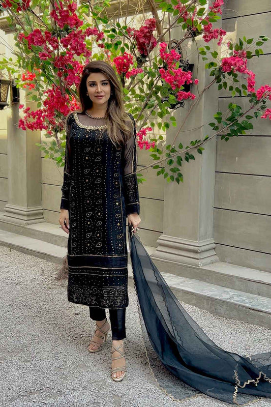 Leon | Leon Luxe Collection | RAVEN - Maria Faisal