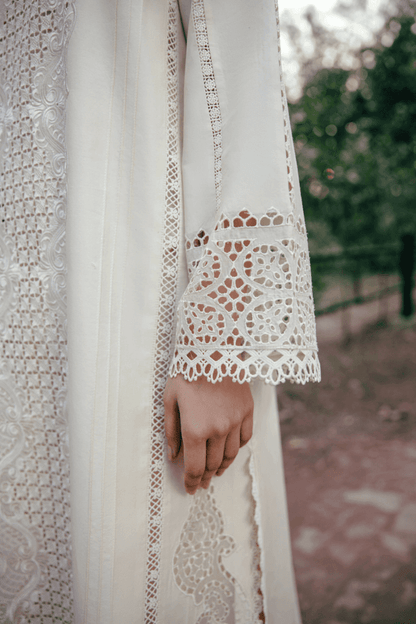 Manara | Vintage Flora 25 | SEHER by Maria Faisal - Registered Vendor of : Manara - type : Ladies Clothes - 100% original wedding dresses