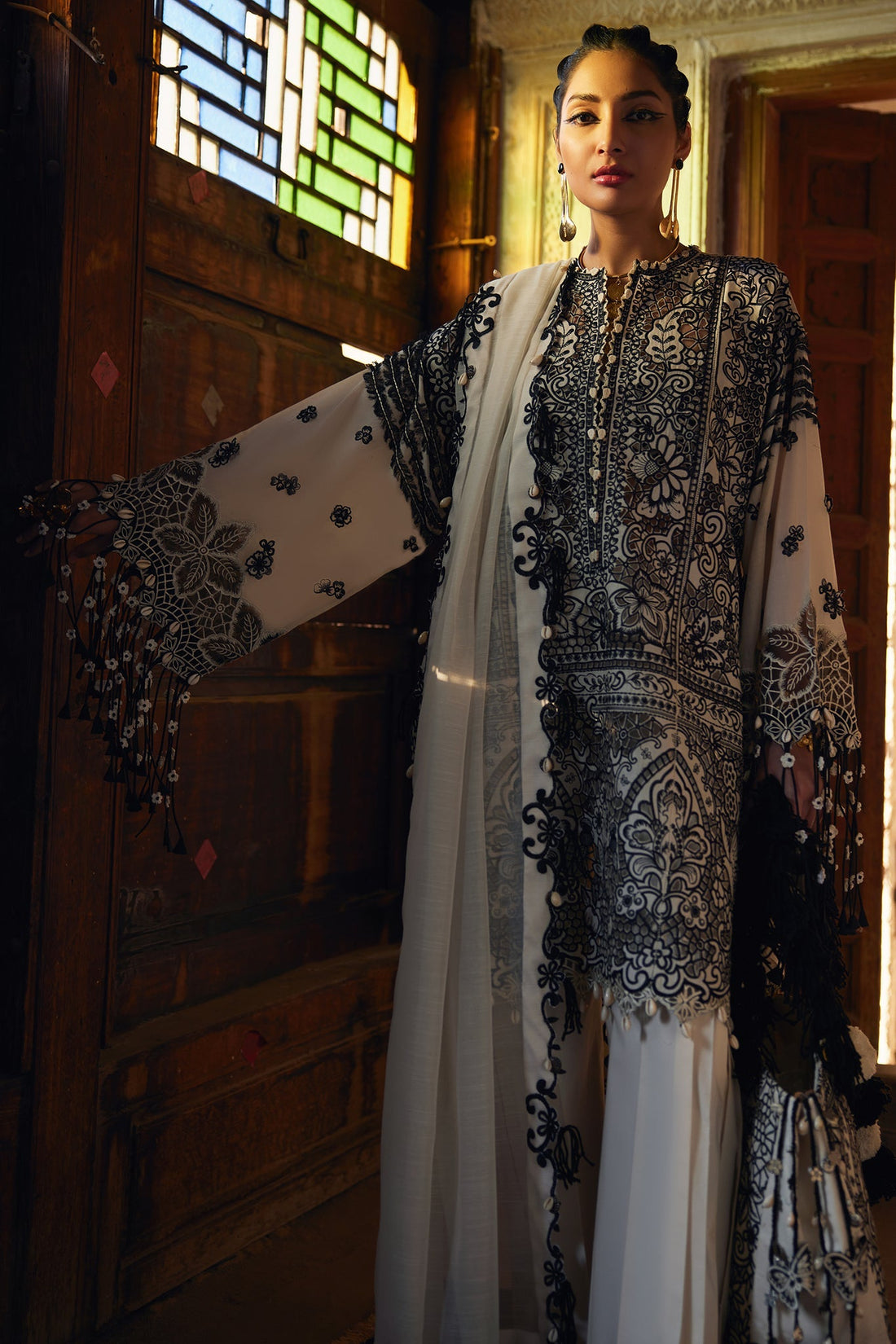 Elan | Luxury Lawn 25 | ISLA (EL25-02 B) - Ladies Clothes - Maria Faisal