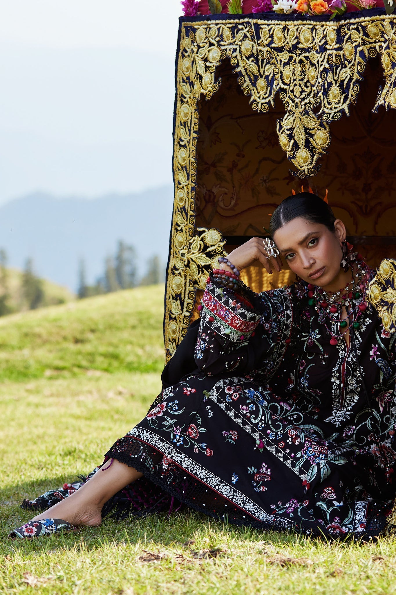 Elan | Kashmee Legacy Lawn 26 | ZABAR (EL26-01 A) - Luxury Dress - available at Maria Faisal in UK and USA.