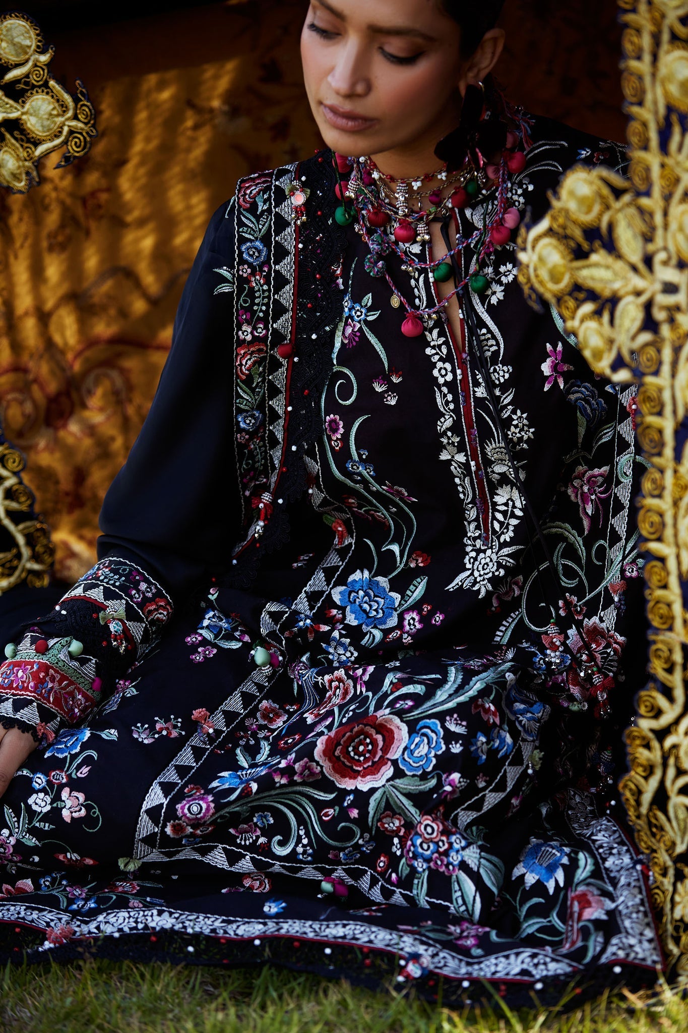 Elan | Kashmee Legacy Lawn 26 | ZABAR (EL26-01 A) - Luxury Dress - available at Maria Faisal in UK and USA.