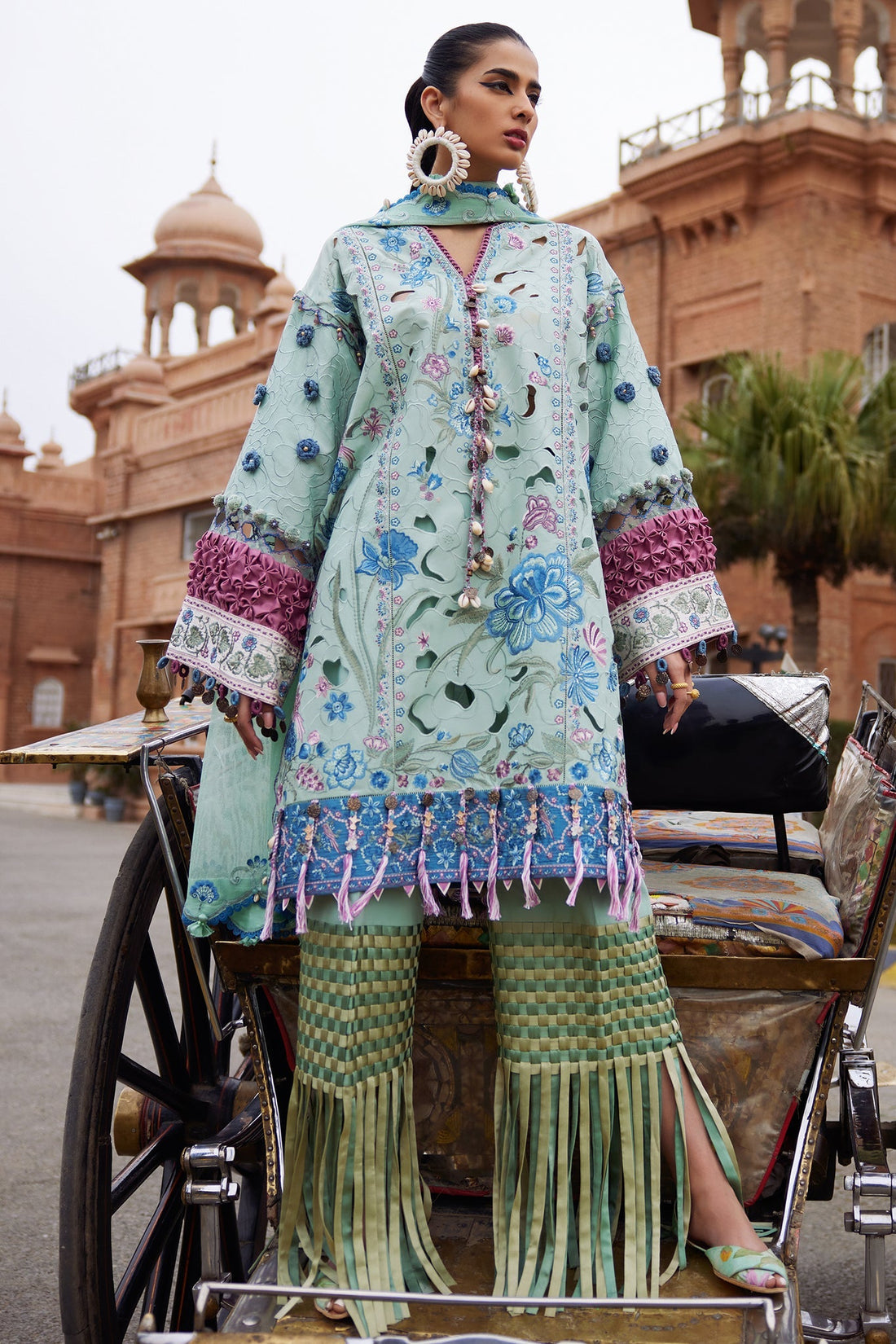 Elan | Luxury Lawn 25 | AMARA (EL25-09 B) - Ladies Clothes - Maria Faisal