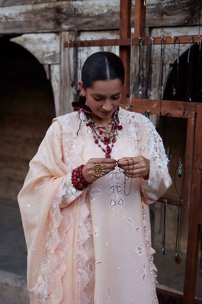 Elan | Kashmee Legacy Lawn 26 |NOORAI (EL26-06 A) - Luxury Dress - available at Maria Faisal in UK and USA.