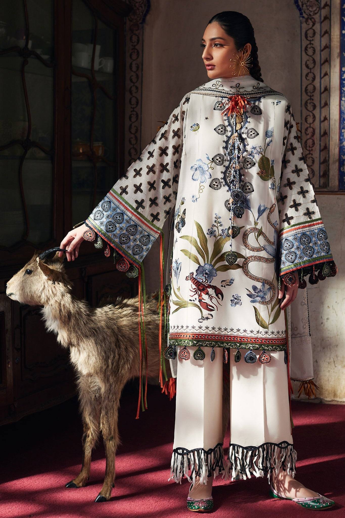 Elan | Luxury Lawn 25 | AZUREH (EL25-04 B) by Maria Faisal - Registered Vendor of : Elan - type : Ladies Clothes - 100% original wedding dresses