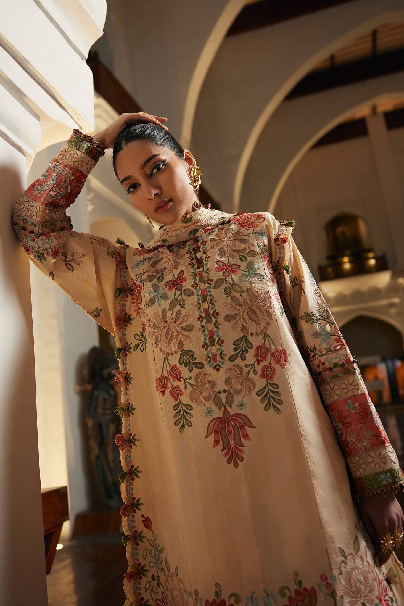 Elan | Luxury Lawn 25 | ZAHARA (EL25-07 B) by Maria Faisal - Registered Vendor of : Elan - type : Ladies Clothes - 100% original wedding dresses