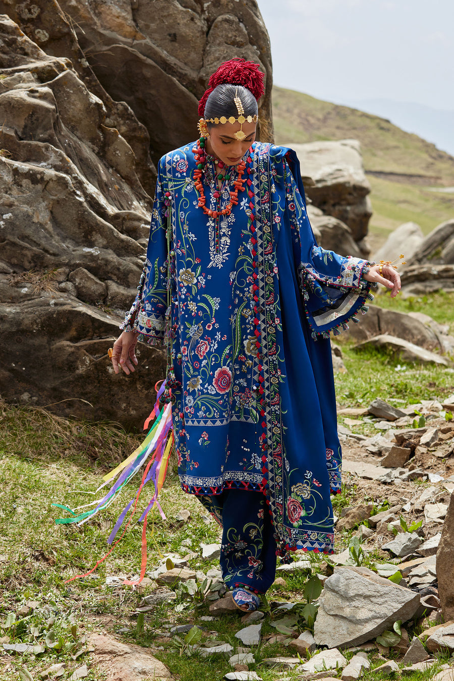 Elan | Kashmee Legacy Lawn 26 |ZABAR (EL26-01 B) - Luxury Dress - available at Maria Faisal in UK and USA.