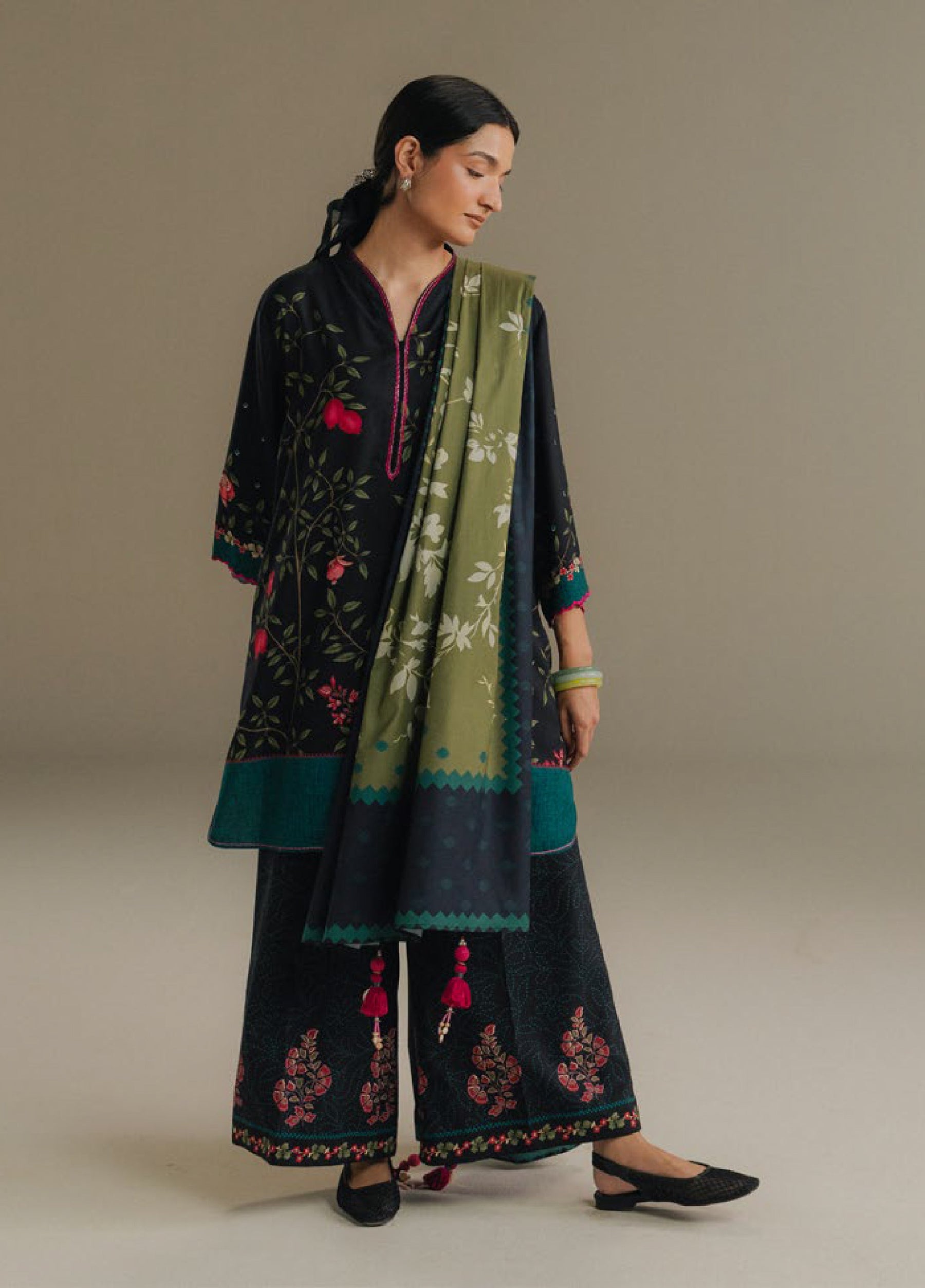 Zara Shahjahan | Coco Prints 25 | Sienna Field-4A - Casual Dress - available at Maria Faisal in UK and USA.