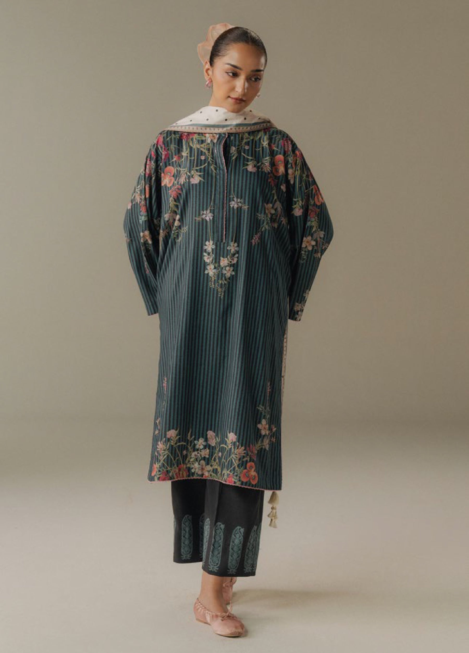 Zara Shahjahan | Coco Prints 25 | Amber Days-1B - Casual Dress - available at Maria Faisal in UK and USA.