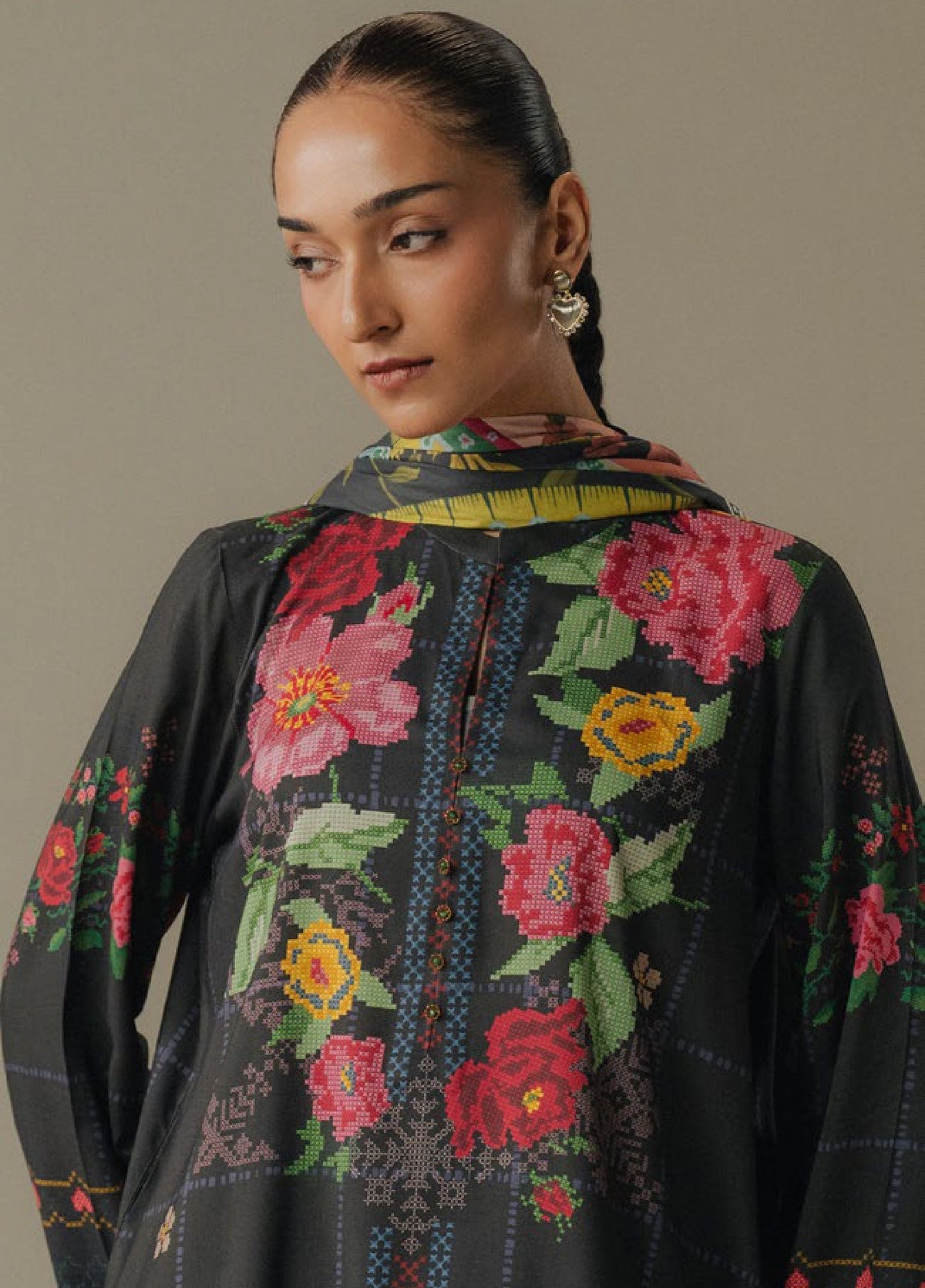 Zara Shahjahan | Coco Prints 25 |  Olive Hour-5A - Casual Dress - available at Maria Faisal in UK and USA.