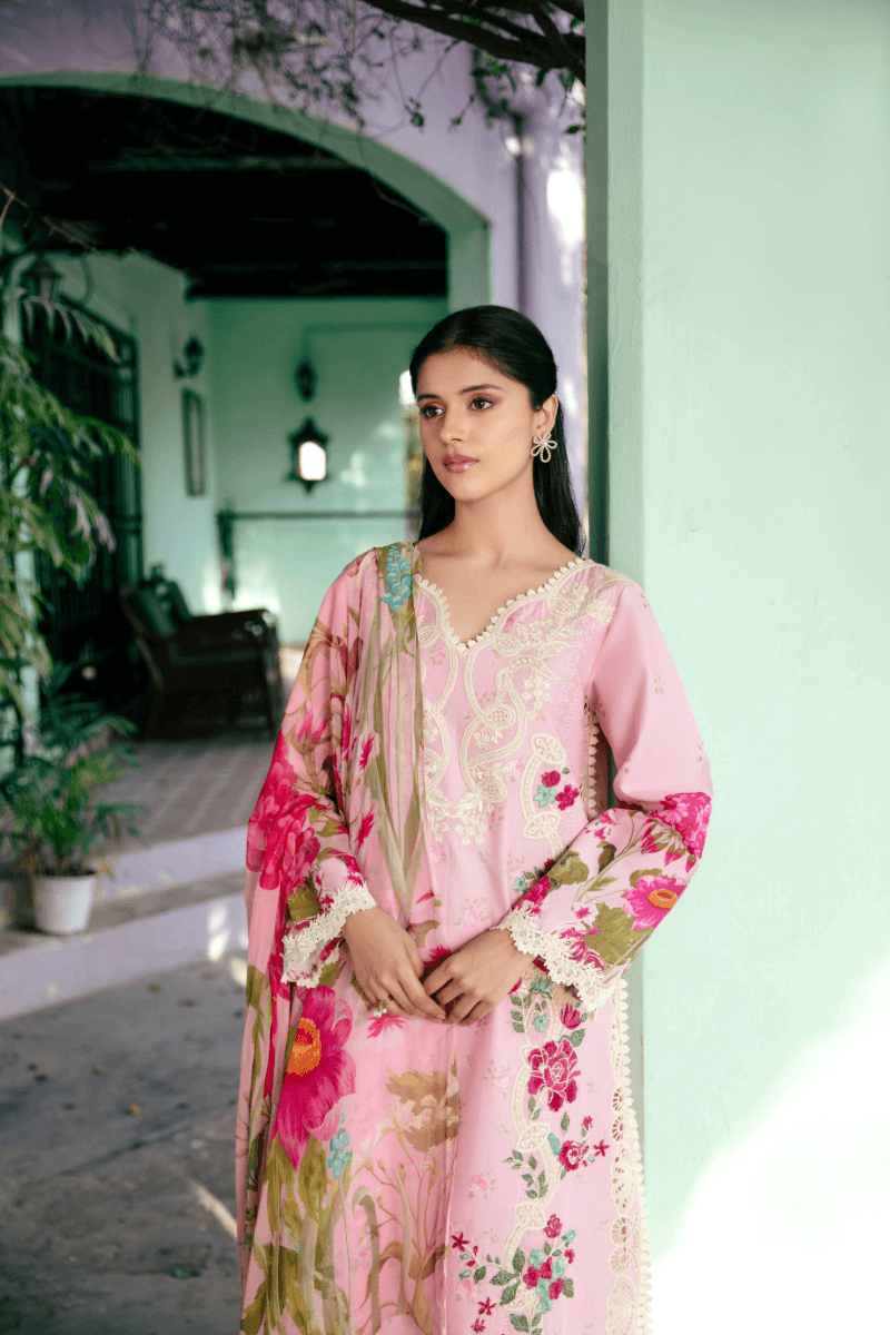 Manara | Vintage Flora 25 | SIERRA by Maria Faisal - Registered Vendor of : Manara - type : Ladies Clothes - 100% original wedding dresses