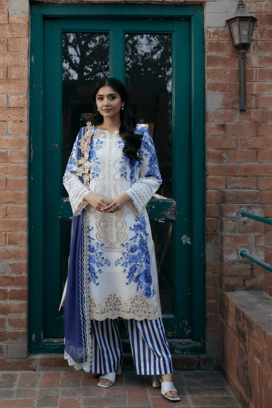 Manara | Vintage Flora 25 | DURR-E-FISHAN by Maria Faisal - Registered Vendor of : Manara - type : Ladies Clothes - 100% original wedding dresses