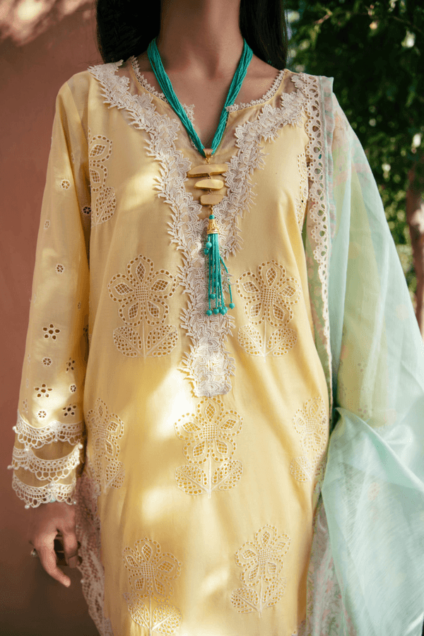 Manara | Vintage Flora 25 | NOOR by Maria Faisal - Registered Vendor of : Manara - type : Ladies Clothes - 100% original wedding dresses