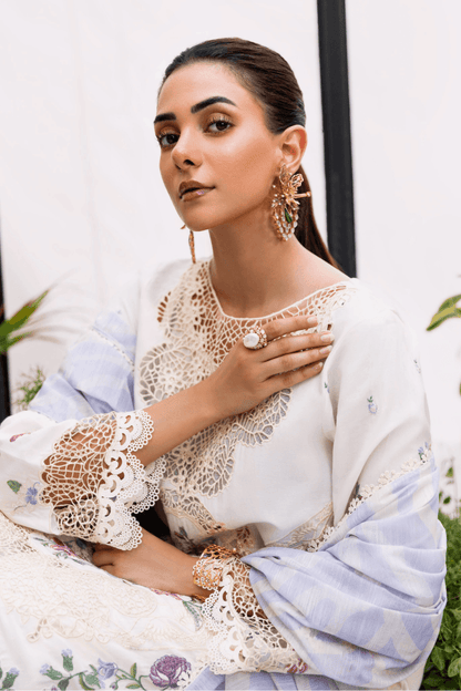 Manara | Mgrolia Garden 25 | MIRAGE by Maria Faisal - Registered Vendor of : Manara - type : Ladies Clothes - 100% original wedding dresses