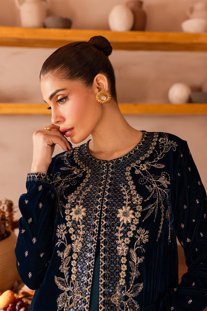Vanya | Velvet Formals 24 |  KV-54 - Ladies Clothes - Maria Faisal
