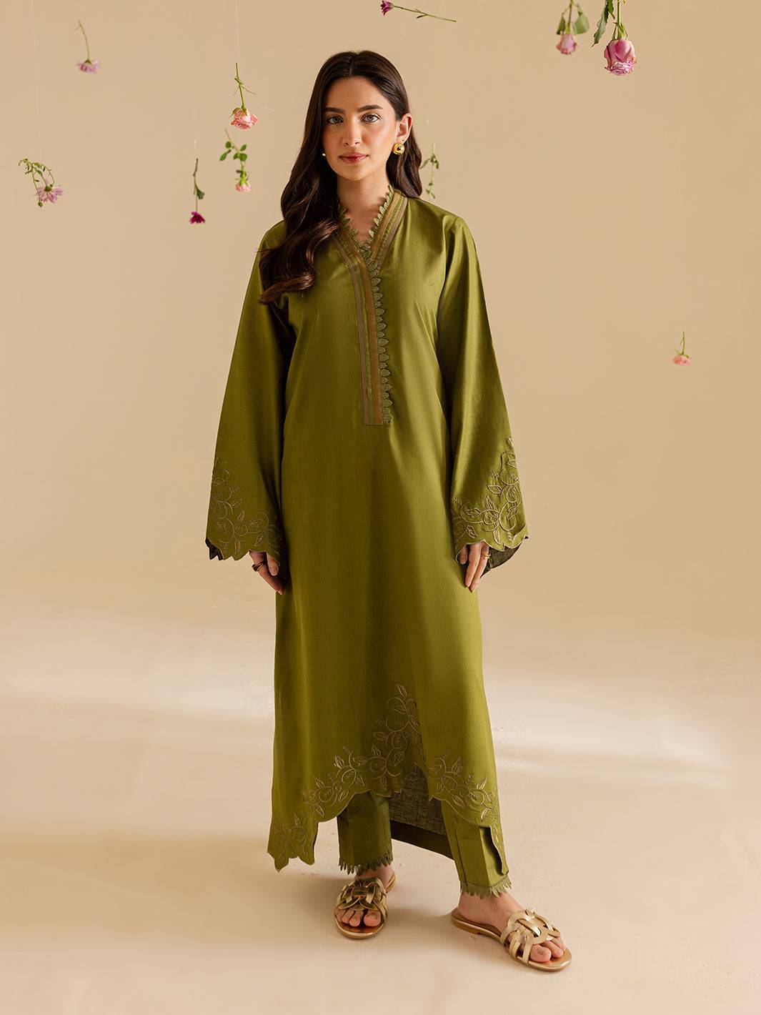Mahnur | Petal Whispers Lawn Pret | Verdant by Maria Faisal - Registered Vendor of : Mahnur - type : Ladies Clothes - 100% original wedding dresses