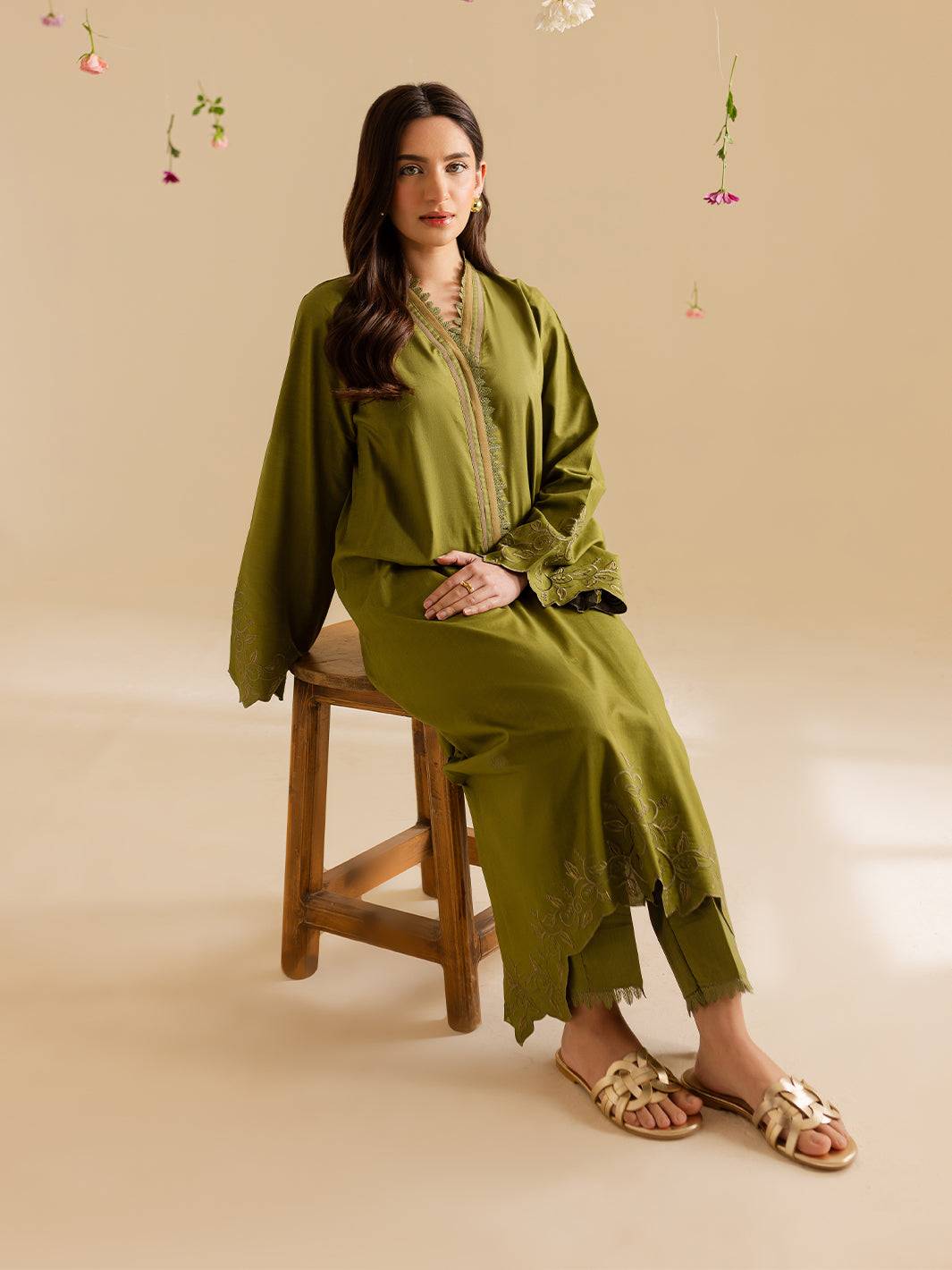 Mahnur | Petal Whispers Lawn Pret | Verdant by Maria Faisal - Registered Vendor of : Mahnur - type : Ladies Clothes - 100% original wedding dresses