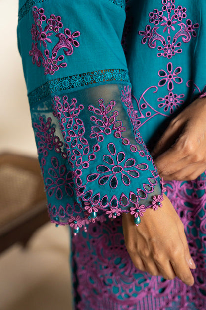 Al Karam | Schiffli Capsule | RTS | SHIRT, TROUSER & DUPATTA 5 - Ladies Clothes - Maria Faisal