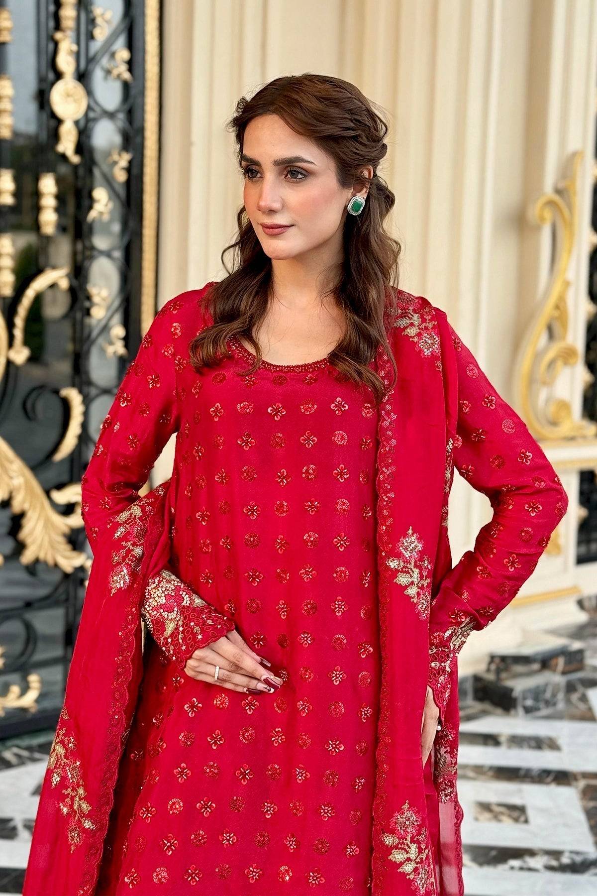 Mina Kashif | Loona Lawn 25 | Ruby by Maria Faisal - Registered Vendor of : Mina Kashif - type : Ladies Clothes - 100% original wedding dresses