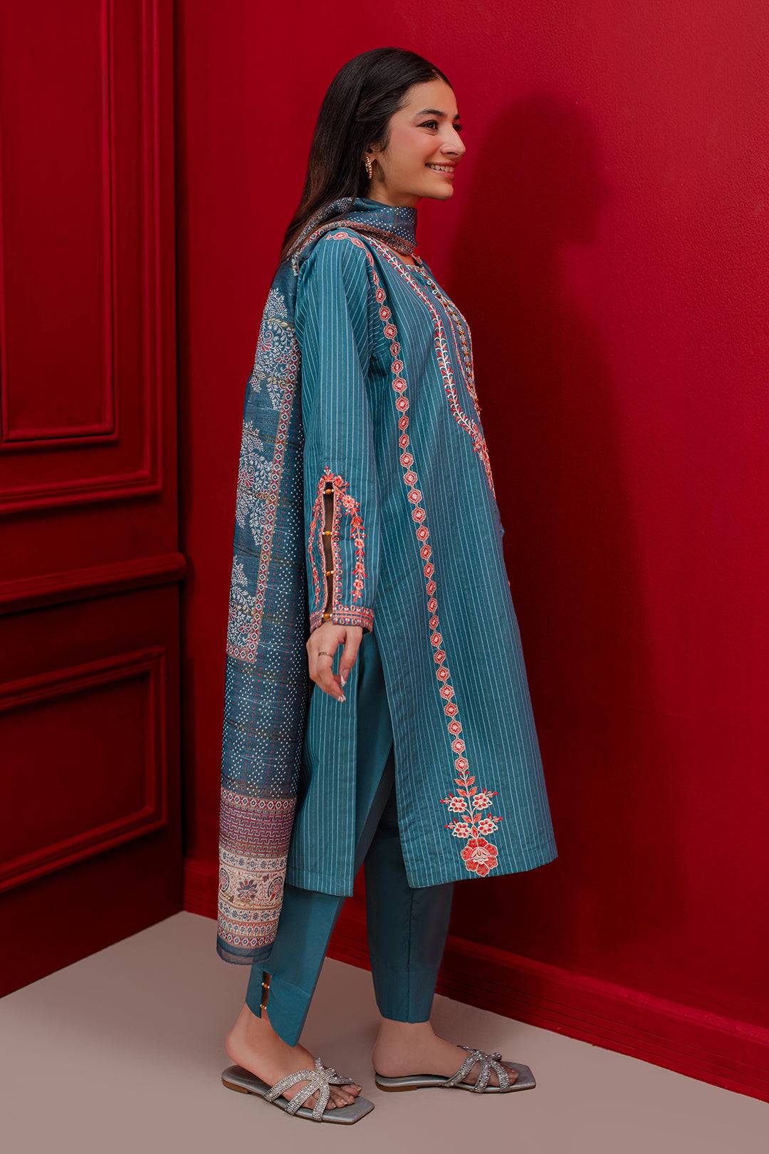 Zellbury | Winter Pret | Embroidered Kurta Dupatta Trouser - 1265 by Maria Faisal - Registered Vendor of : Zellbury Women - type : Signature Pret - 100% original wedding dresses