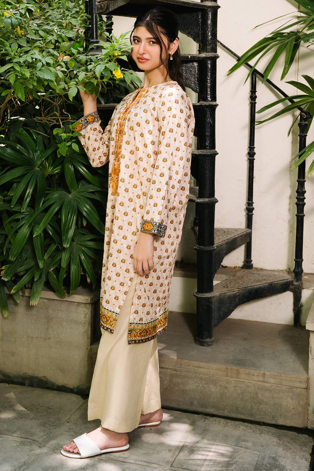 Zellbury | Summer Pret | Embroidered Kurta - 2896 by Maria Faisal - Registered Vendor of : Zellbury Women - type : Essential Pret - 100% original wedding dresses