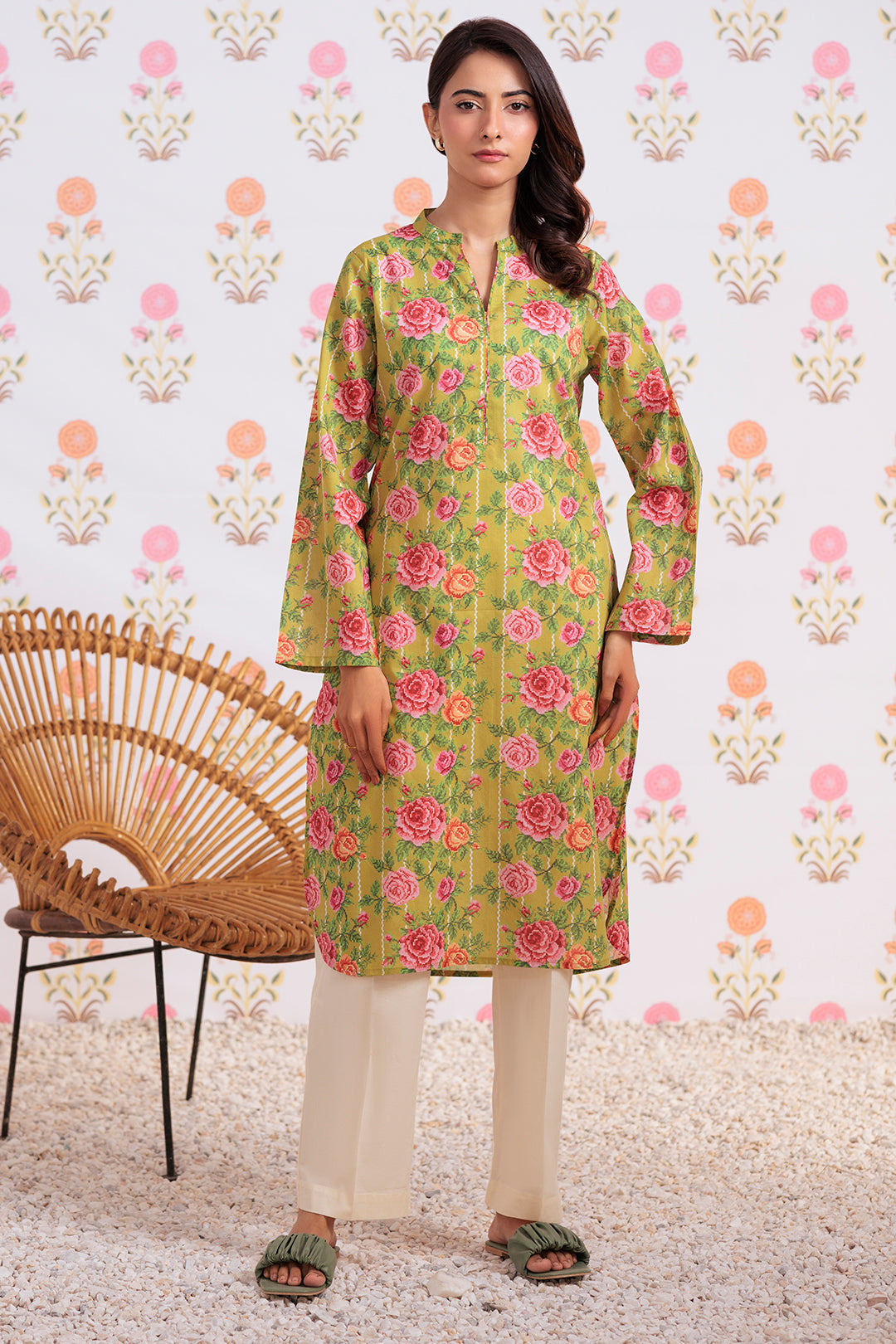 Zellbury | Winter Pret | Kurta - 3248 - Designer Dress with Intricate embroidery and embellishments. Shop elegent wedding dress at Maria Faisal.