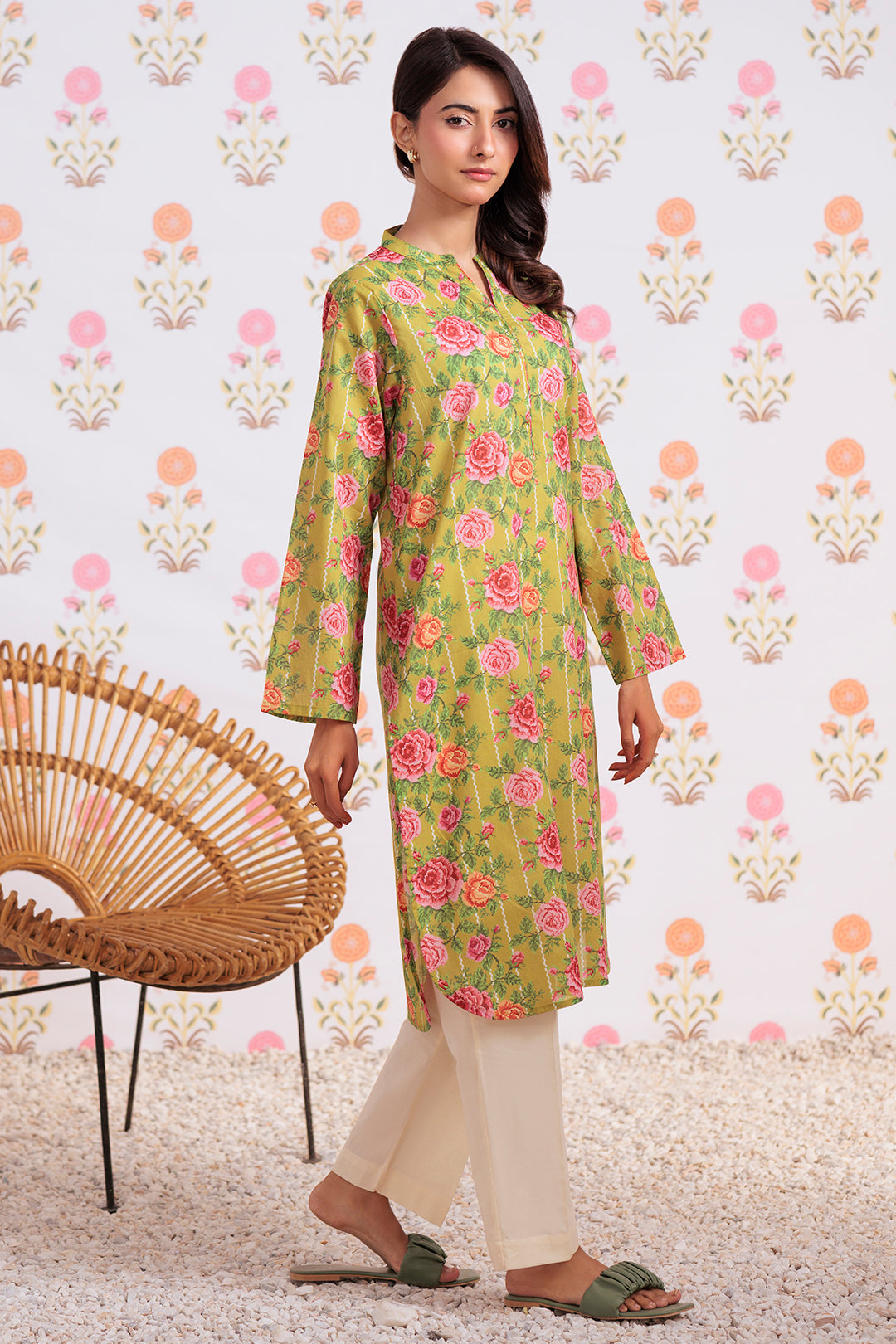 Zellbury | Winter Pret | Kurta - 3248 - Designer Dress with Intricate embroidery and embellishments. Shop elegent wedding dress at Maria Faisal.