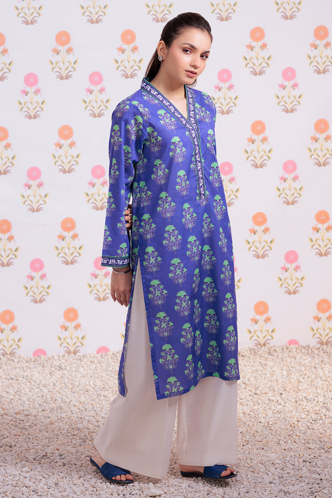 Zellbury | Winter Pret | Kurta - 3251 - Designer Dress with Intricate embroidery and embellishments. Shop elegent wedding dress at Maria Faisal.