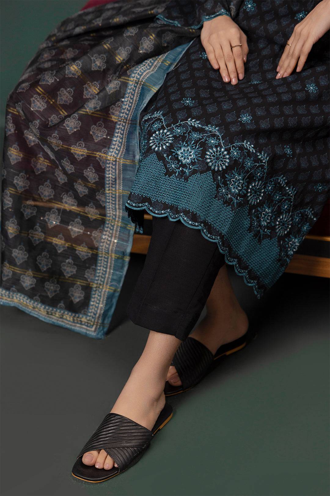 Zellbury | Summer Pret | Embroidered Kurta Dupatta Trouser - 2835 by Maria Faisal - Registered Vendor of : Zellbury Women - type : Essential Pret - 100% original wedding dresses