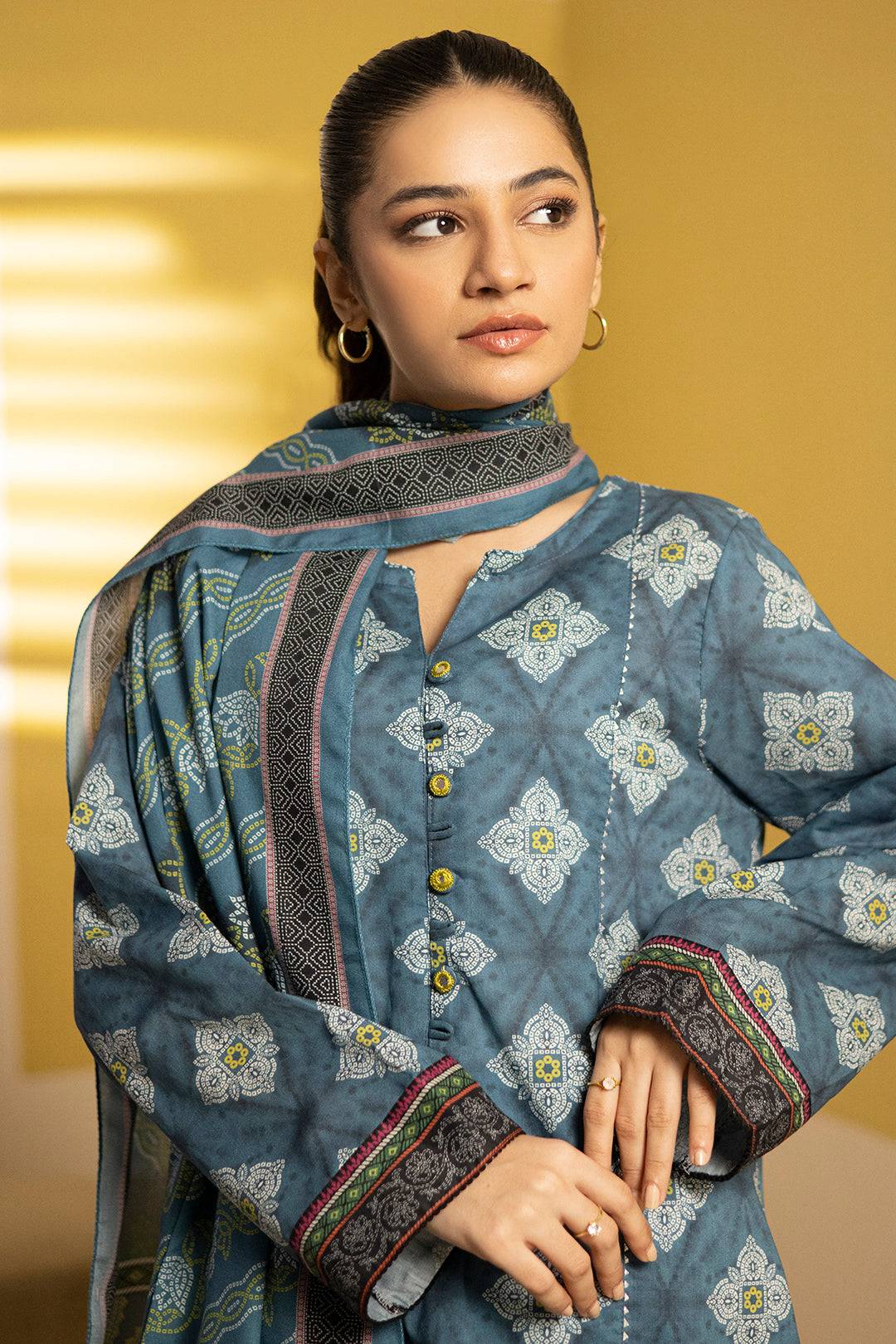 Zellbury | Summer Pret | Kurta Dupatta Trouser - 3244 by Maria Faisal - Registered Vendor of : Zellbury Women - type : Essential Pret - 100% original wedding dresses