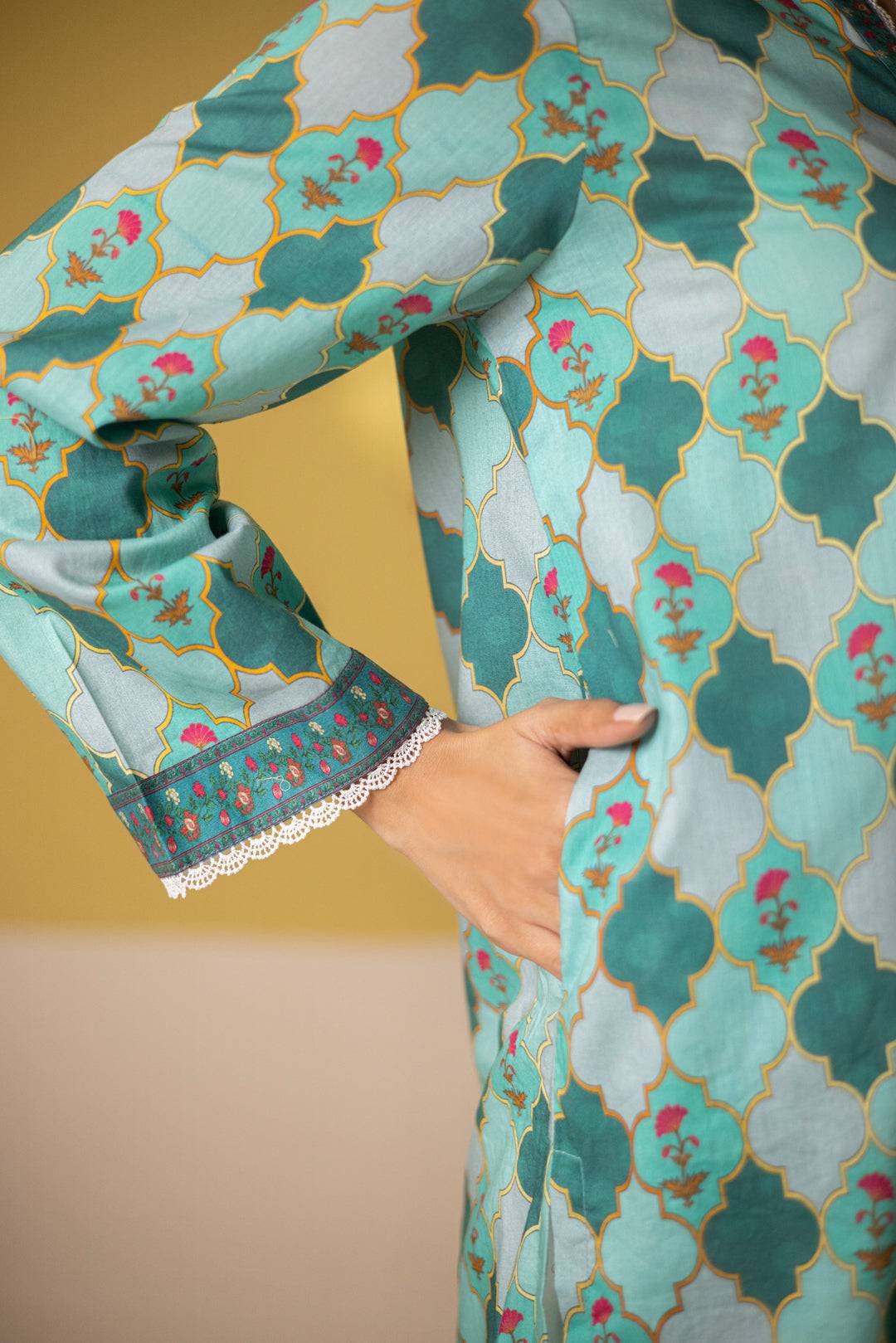 Zellbury | Summer Pret | Kurta - 1524 by Maria Faisal - Registered Vendor of : Zellbury Women - type : Essential Pret - 100% original wedding dresses