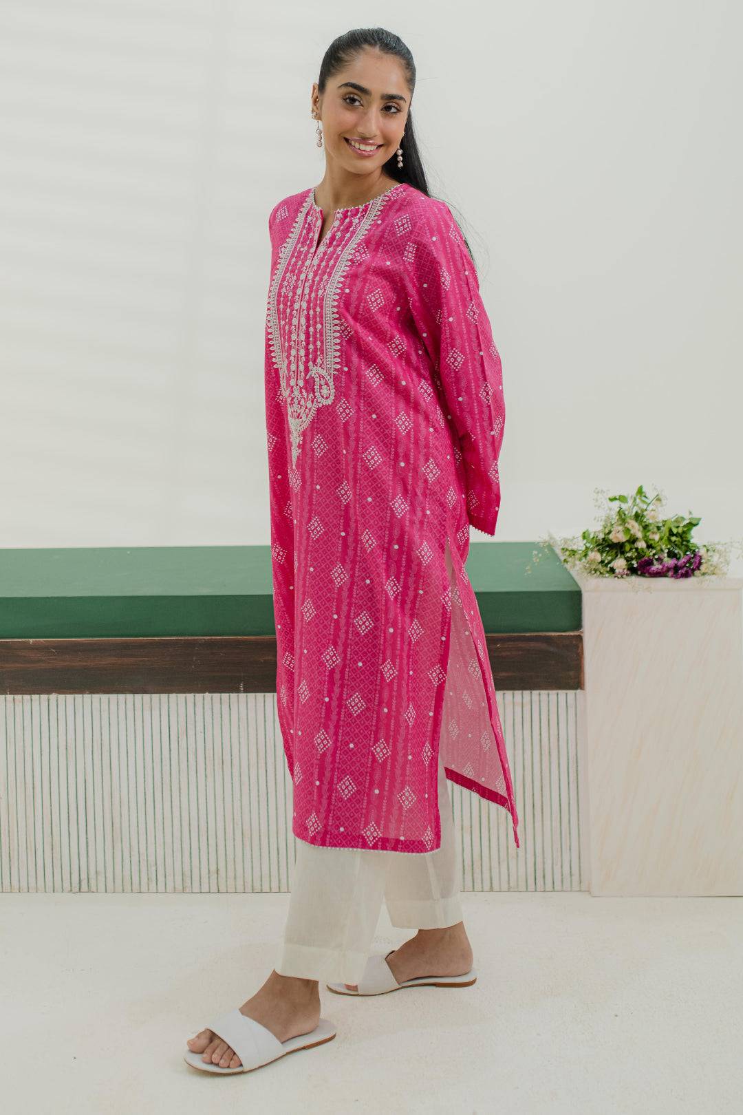Zellbury | Summer Pret | Embroidered Kurta - 1853 by Maria Faisal - Registered Vendor of : Zellbury Women - type : Essential Pret - 100% original wedding dresses
