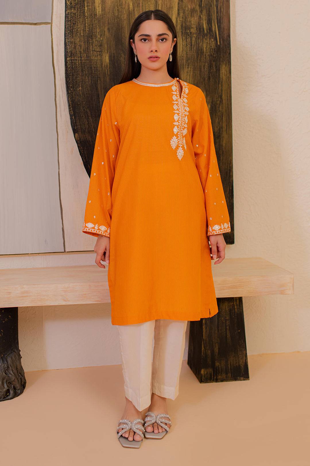 Zellbury | Summer Pret | Embroidered Kurta - 1872 by Maria Faisal - Registered Vendor of : Zellbury Women - type : Signature Pret - 100% original wedding dresses