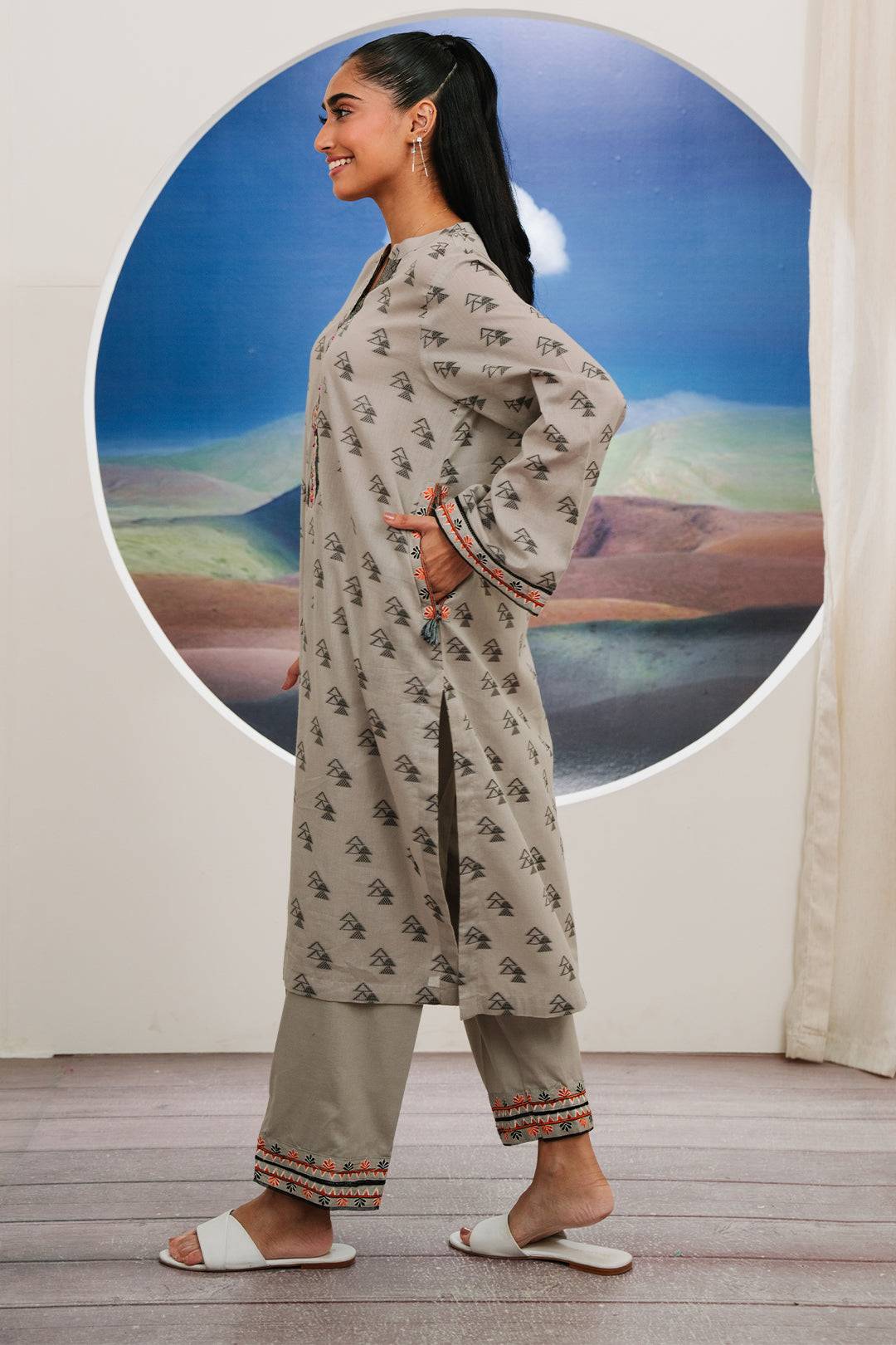 Zellbury | Summer Pret | Embroidered Kurta Trouser - 1769 by Maria Faisal - Registered Vendor of : Zellbury Women - type : Signature Pret - 100% original wedding dresses