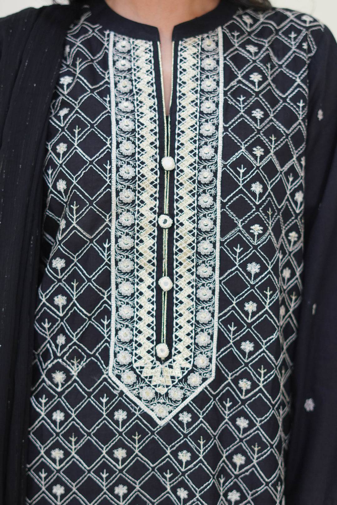 Zellbury | Summer Pret | Embroidered Kurta Dupatta - 1772 by Maria Faisal - Registered Vendor of : Zellbury Women - type : Signature Pret - 100% original wedding dresses