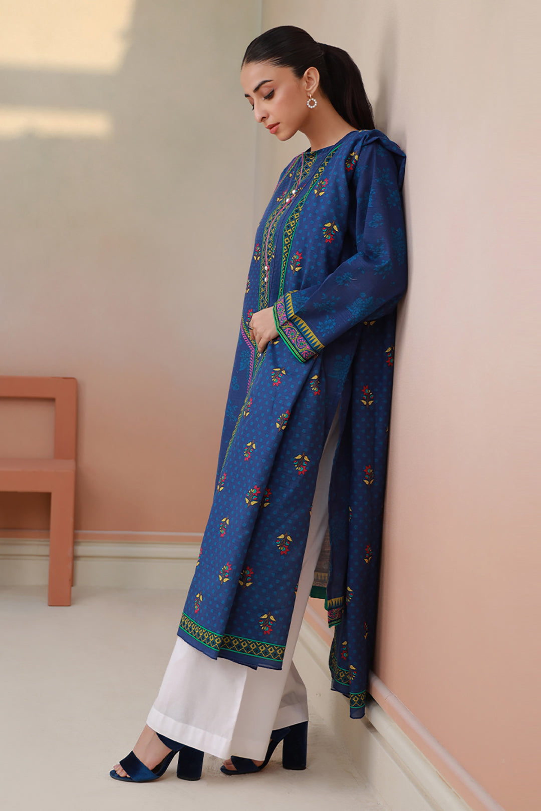 Zellbury | Winter Pret | Kurta Dupatta - 1523 - Designer Dress with Intricate embroidery and embellishments. Shop elegent wedding dress at Maria Faisal.