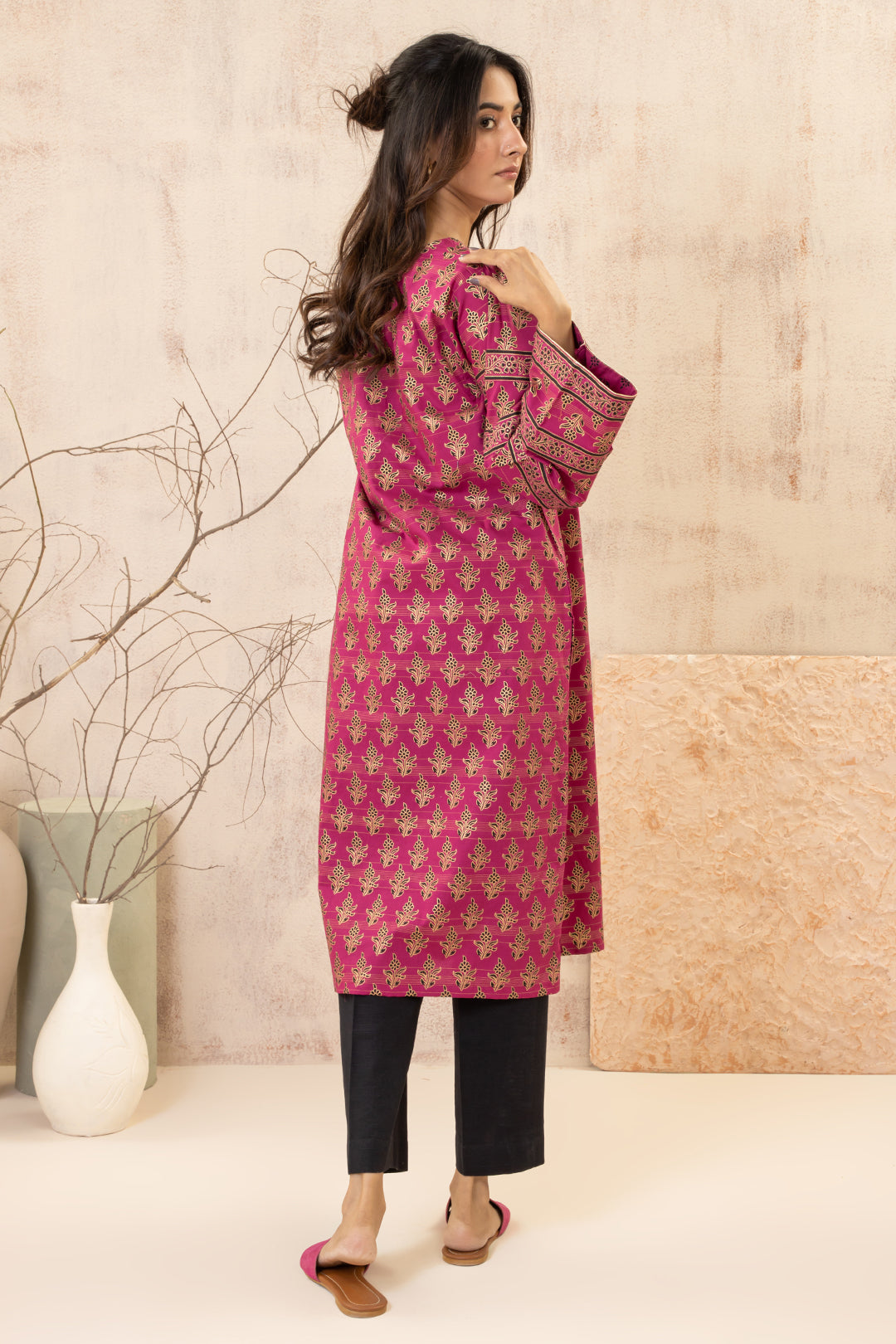 Zellbury | Winter Pret | Kurta - 2913 by Maria Faisal - Registered Vendor of : Zellbury Women - type : Essential Pret - 100% original wedding dresses