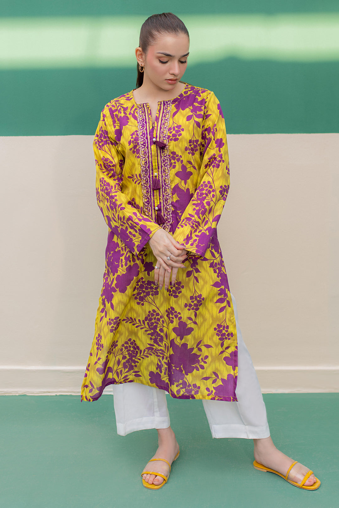 Zellbury | Winter Pret | Embroidered Kurta - 2916 - Designer Dress with Intricate embroidery and embellishments. Shop elegent wedding dress at Maria Faisal.