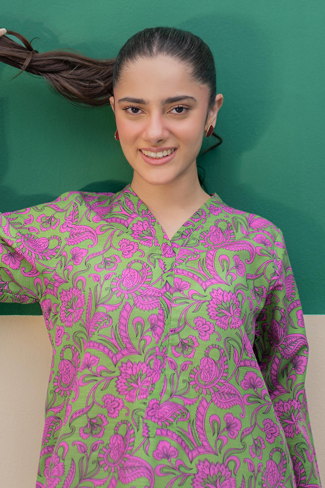 Zellbury | Winter Pret | Kurta - 3019 - Designer Dress with Intricate embroidery and embellishments. Shop elegent wedding dress at Maria Faisal.